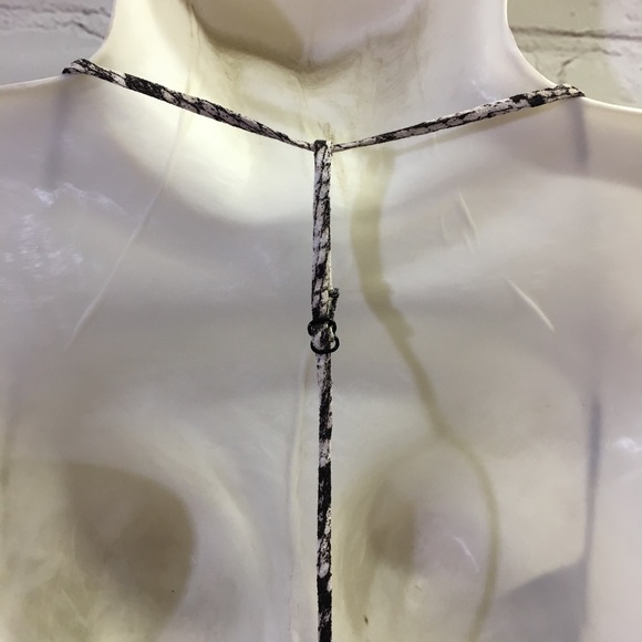 AFRM Jazzy Cowl Neck Snakeskin Print T-Back Bodysuit Size Medium - Picture 6 of 13